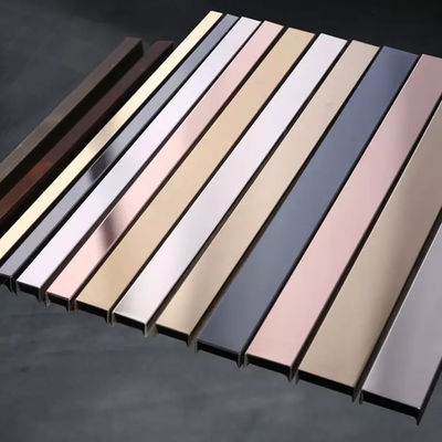 Bom preço Linha de cabelo de espelho colorido acabado 304 azulejos de aço inoxidável Trim U15 forma para bordas decorativas on-line