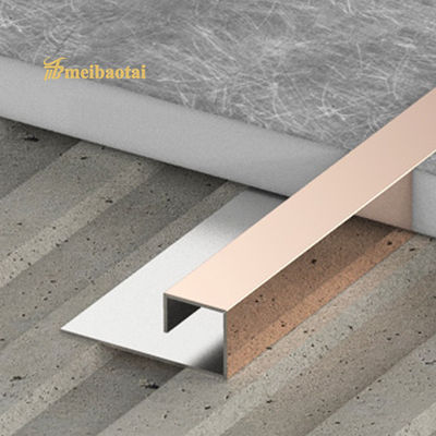 Bom preço A telha de aço inoxidável de Rose Gold Green Black Mirror apara o perfil de 0.65mm T on-line