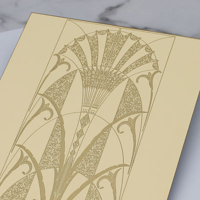 Revestimento de espelho de ouro em aço inoxidável 304 folha gravada 1219x3048mm para aplicações decorativas
