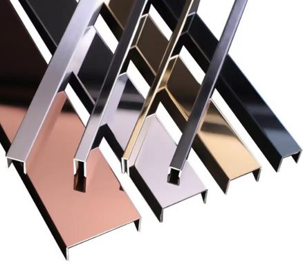 Bom preço Acabamento de borda de parede decorativa em aço inoxidável U-Tile com revestimento colorido PVD anti-impressão digital de 0,65 mm on-line