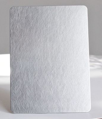 Chapa de Aço Inoxidável com Acabamento Escovado Grau 201, Espessura 0.45mm para Painéis Decorativos de Parede