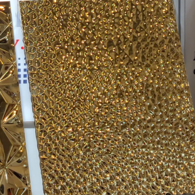 Painel de aço onda de água dourado titânio 304 premium para decoração luxuosa.