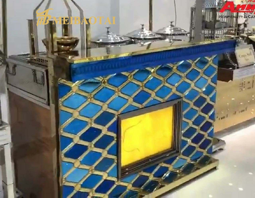 O rombo gravou os painéis de aço inoxidável para decorar armários de cozinha