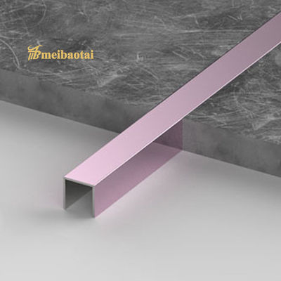 Bom preço Telas de aço inoxidável revestidas de PVD roxo U15mm com espessura de 0,65mm para decoração de piso on-line
