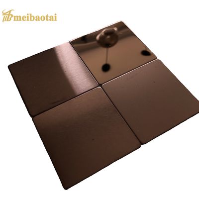 Folha de aço inoxidável de acabamento de espelho decorativo 4x8 Tamanho com espessura de 0,6 mm