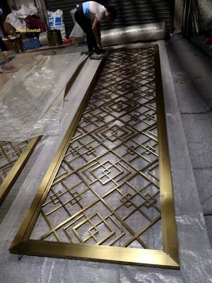 Bom preço 304 espelho de champanhe divisor de quarto de aço inoxidável decoração de hotel on-line