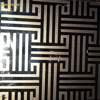 Bom preço Espelho de prata placa decorativa gravada da cabine de aço inoxidável do elevador da folha 4 pés on-line