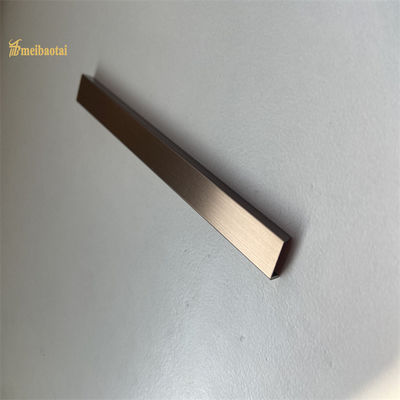 Bom preço Perfil de SS201 U de aço inoxidável fora da guarnição de canto 8mm on-line